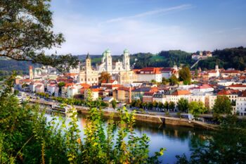 Top-Ausflugziel: Sehenswerte niederbayerische Städte wie Passau, Straubing und Regensburg